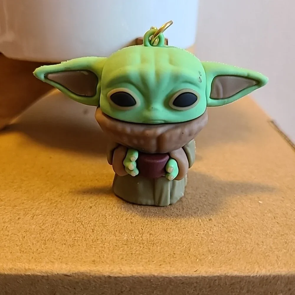 Unbranded Alien Cartoon Character Keychain Unisex NWOT Collectible Home Auto Key
